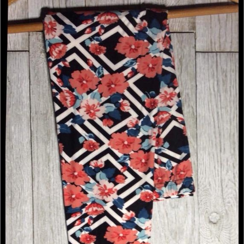 Buttery Soft Kids Leggings NWT